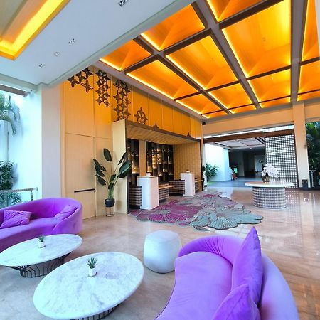 อิลลิรา ไลต์ ปรายา ลมบก Hotel ภายนอก รูปภาพ