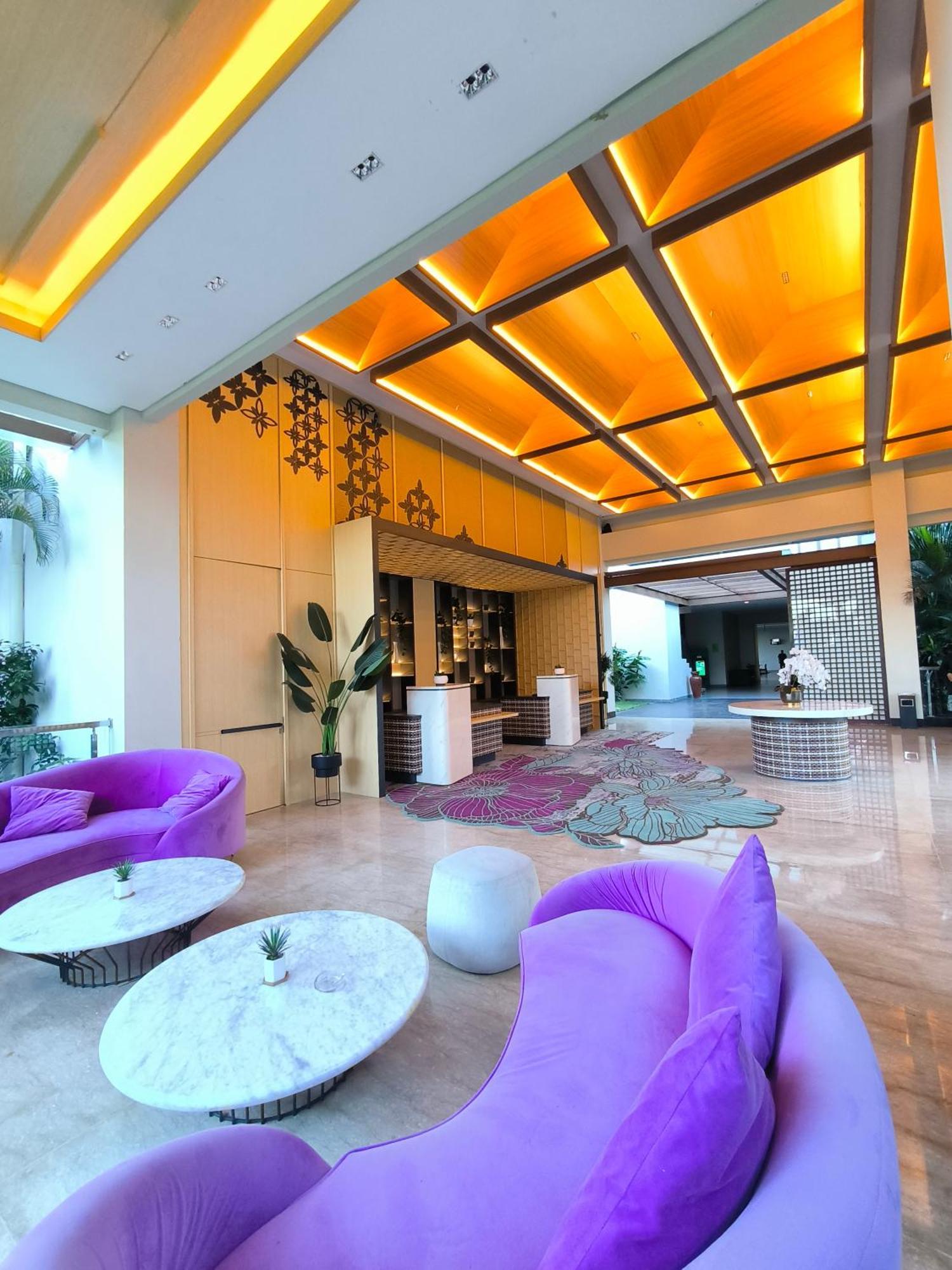 อิลลิรา ไลต์ ปรายา ลมบก Hotel ภายนอก รูปภาพ